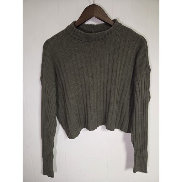 American Eagle Chunky Knit Crop Sweater Olive Green Crewneck Size Small - Picture 1 of 7